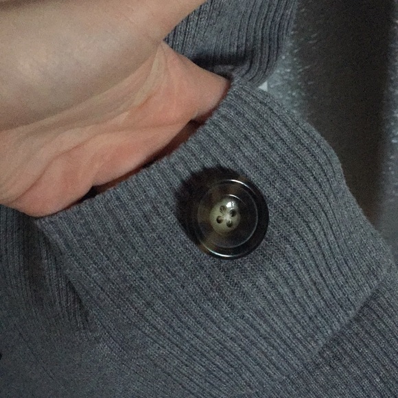 Gray v-neck button up sweater - Picture 4 of 5